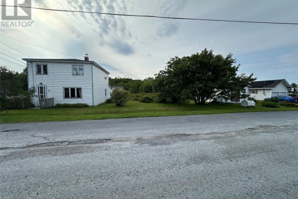 Bath (# pieces 1-6) - 32 Marsh Road, Hants Harbour, NL A0B1Y0 Photo 2