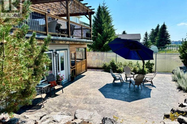 32 Meadowpark Place, Carstairs, AB, photo 3