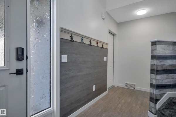 Primary Bedroom - 32 Meadowview Dr, Leduc, AB T9E8E4 Photo 4