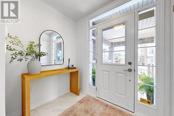 Laundry room - 32 Mel Irving Drive, Bradford West Gwillimbury, ON L3Z4P1 Photo 4