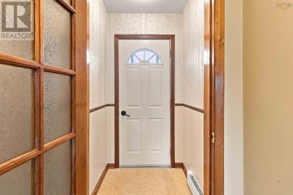 Dining room - 32 Mount Edward Road, Dartmouth, NS B2W3K4 Photo 3