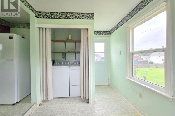 Den - 32 Poplar Street, Amherst, NS B4H1L7 Photo 4