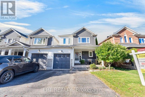 Living room - 32 Primeau Avenue, Whitby, ON L1M2B7 Photo 2