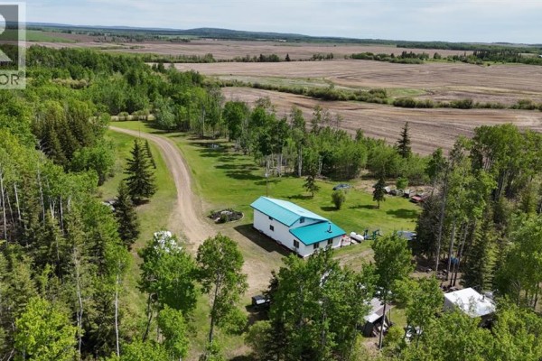 Bedroom - 32 Range Road 60.25, Rural Clear Hills County, AB T0H1K0 Photo 2