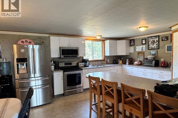 4pc Bathroom - 32 Range Road 60.25, Rural Clear Hills County, AB T0H1K0 Photo 5