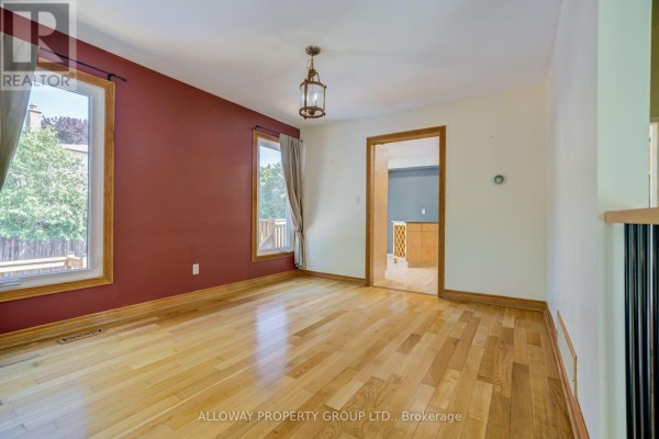 Dining room - 32 Reesorville Road, Markham, ON L3P3L2 Photo 4