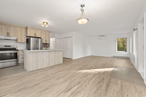 32 Rue Campeau, #1, Gatineau, QC J8P2K6 Photo 3