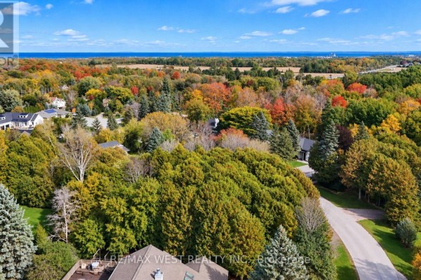 32 Slalom Gate Road, Collingwood, ON L9Y5B2 Photo 5