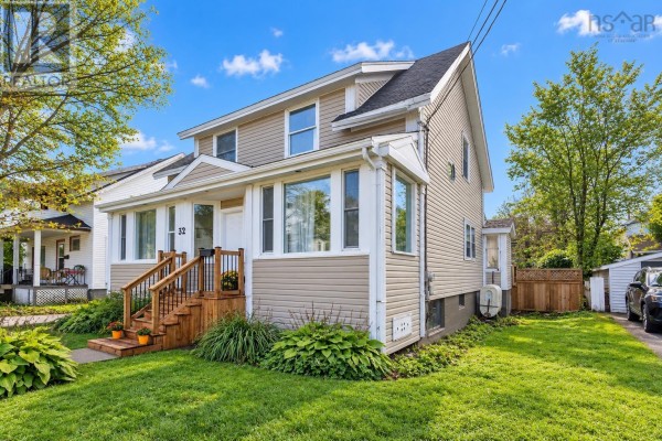 32 St Peters Road, Sydney, NS, photo 2