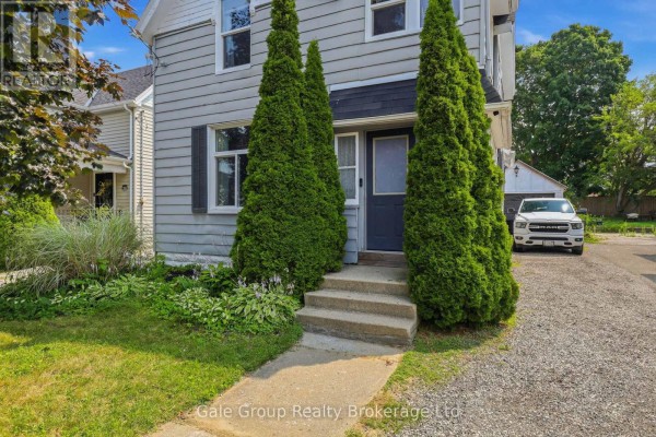 32 West Avenue W, St  Thomas, ON N5R3P5 Photo 2