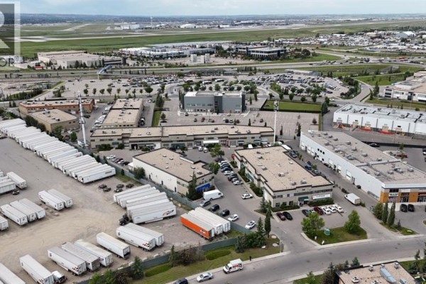 32 Westwinds Crescent Ne, Calgary, AB T3J5L3 Photo 2