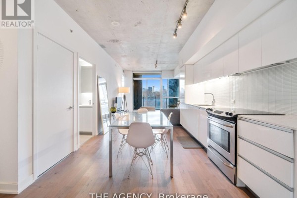 Kitchen - 320 - 1190 Dundas Street E, Toronto, ON M4M0C5 Photo 3