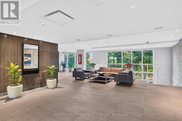 320 - 250 Lett Street, Ottawa, ON K1R0A8 Photo 4