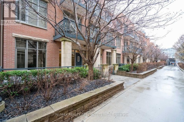 320 - 330 Princess Royal Drive, Mississauga, ON, photo 3