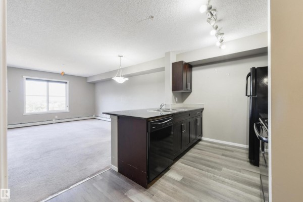 Primary Bedroom - #320 1510 Watt Dr Sw, Edmonton, AB T6X2E6 Photo 5
