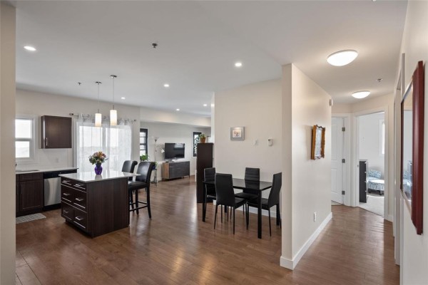 Bedroom - 320 1730 Leila Avenue, Winnipeg, MB R2P1Z1 Photo 4