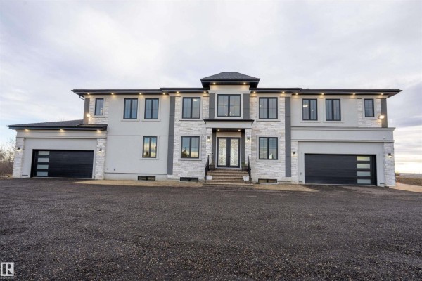 Family room - 320 50452 Rge Rd 245, Rural Leduc County, AB T4X0P5 Photo 4
