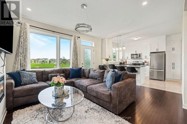 320 Canadensis Lane, Ottawa, ON K2J6X8 Photo 3