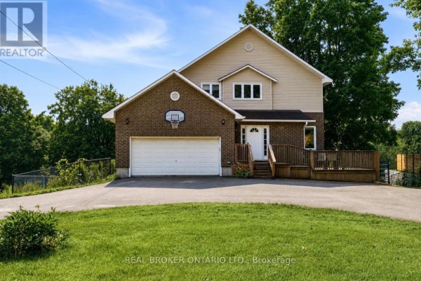 320 Clothier Street W, North Grenville, ON, photo 2