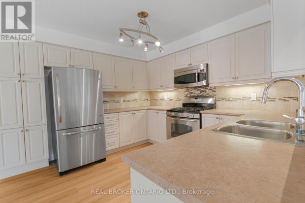 Laundry room - 320 Holden Street, Collingwood, ON L9Y0E1 Photo 4