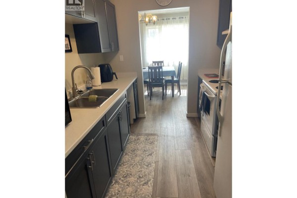 Kitchen - 320 Northgate Street Unit# 113, Tumbler Ridge, BC V0C2W0 Photo 3