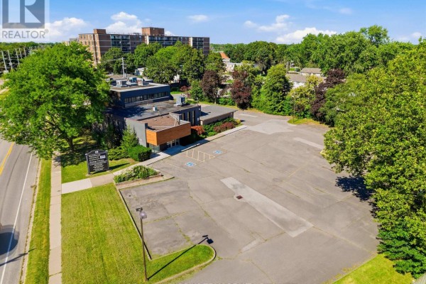 320 Vine Street, St  Catharines, ON, photo 3