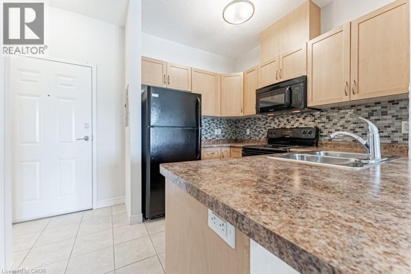 3200 Regional Road 56 Unit# 310, Binbrook, ON L0R1C0 Photo 5