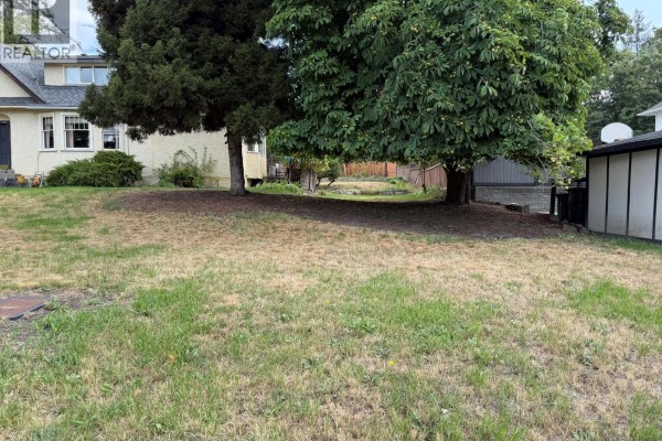 3201s 19 Street, Vernon, BC V1T4B6 Photo 5
