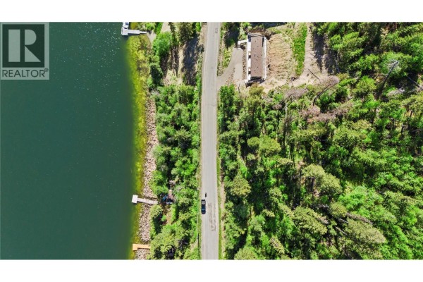 3202 Powell Road, Kamloops, BC, photo 2