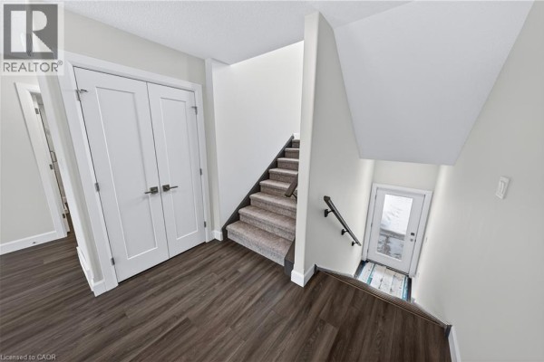 Bedroom - 3202 Vivian Line Unit# 45, Stratford, ON N5A0K6 Photo 4