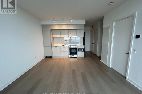 3204 - 448 Burnhamthorpe Road W, Mississauga, ON L5B4M6 Photo 4