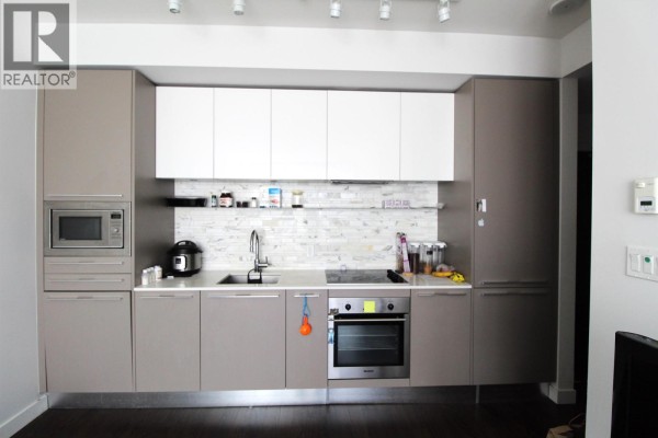 3204 8131 Nunavut Lane, Vancouver, BC V5X0E2 Photo 5