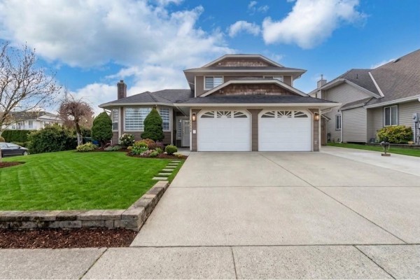 32066 Sorrento Avenue, Abbotsford, BC V2T5B7 Photo 4