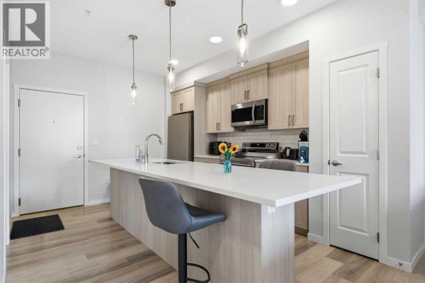 Kitchen - 3207, 33 Carringham Gate Nw, Calgary, AB T3P2H6 Photo 3