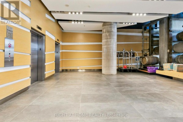 Dining room - 3207 - 390 Cherry Street, Toronto, ON M5A0E2 Photo 2