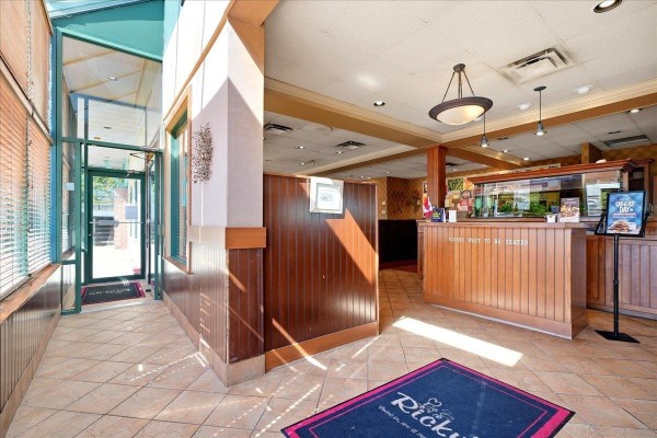 32081 Lougheed Highway, Mission, BC V2V7P8 Photo 4