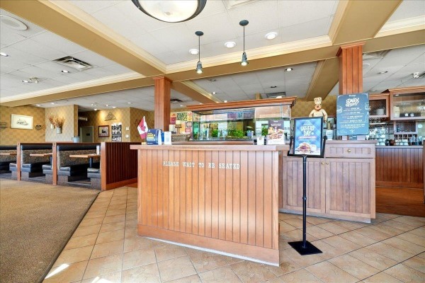 32081 Lougheed Highway, Mission, BC V2V7P8 Photo 5