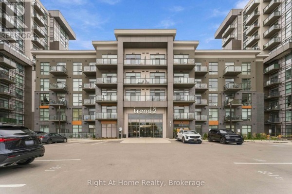 Great room - 321 - 460 Dundas Street E, Hamilton, ON L8B2A5 Photo 2