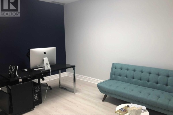 321 - 505 Highway 7 E, Markham, ON L3T7T1 Photo 5