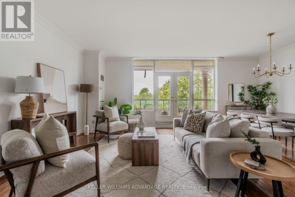 321 - 9 Boardwalk Drive, Toronto, ON, photo 2