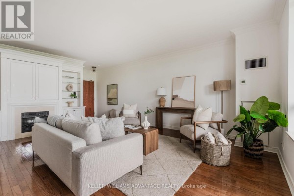 Eating area - 321 - 9 Boardwalk Drive, Toronto, ON M4L6T1 Photo 4