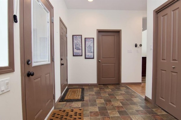 Laundry room - 321 Lakeshore Drive, Oak Lake Beach, MB R0M1P0 Photo 5