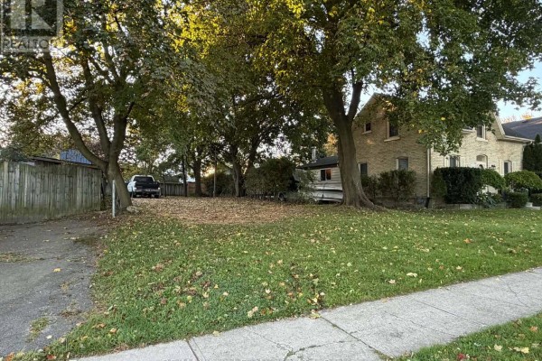 321 Nelson Street, Stratford, ON N5A2K7 Photo 2