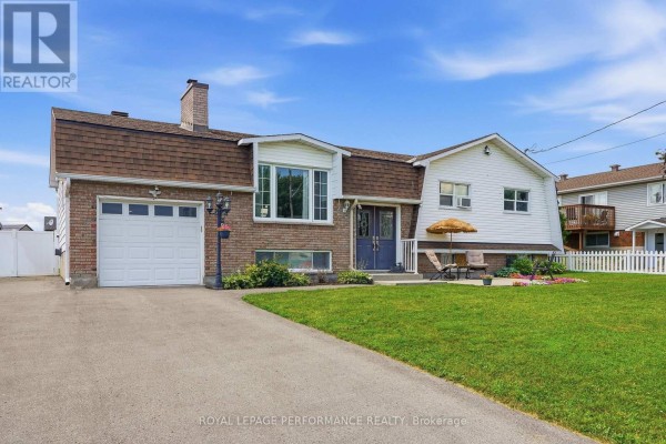 321 Sainte-anne Street, Clarence Rockland, ON, photo 2