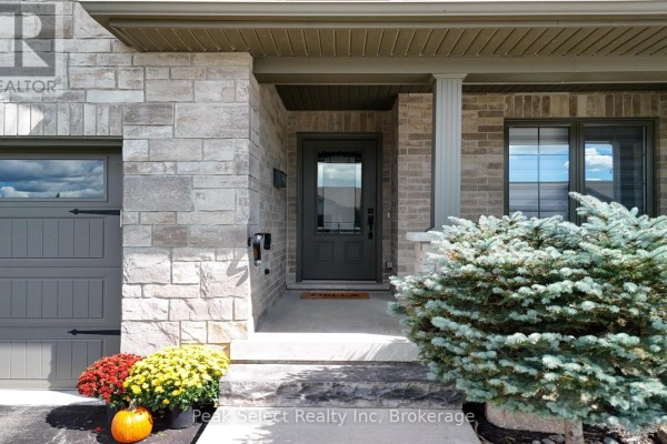 321 Tracy Street, St  Marys, ON, photo 2