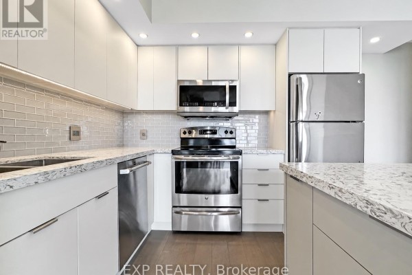 Primary Bedroom - 3210 - 2200 Lakeshore Boulevard W, Toronto, ON M8V1A4 Photo 3