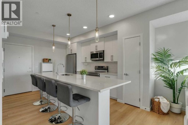 4pc Bathroom - 3211, 550 Belmont Street Sw, Calgary, AB T2X5Y9 Photo 5