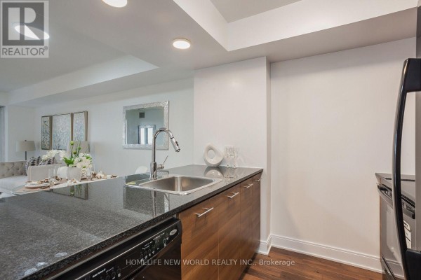 3211 - 125 Village Green Square, Toronto, ON M1S0G3 Photo 5