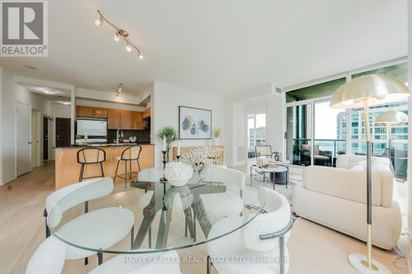 Dining room - 3211 - 16 Yonge Street, Toronto, ON M5E2A1 Photo 5