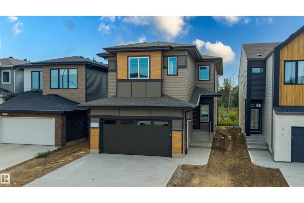 3211 5 Av Sw, Edmonton, AB, photo 2